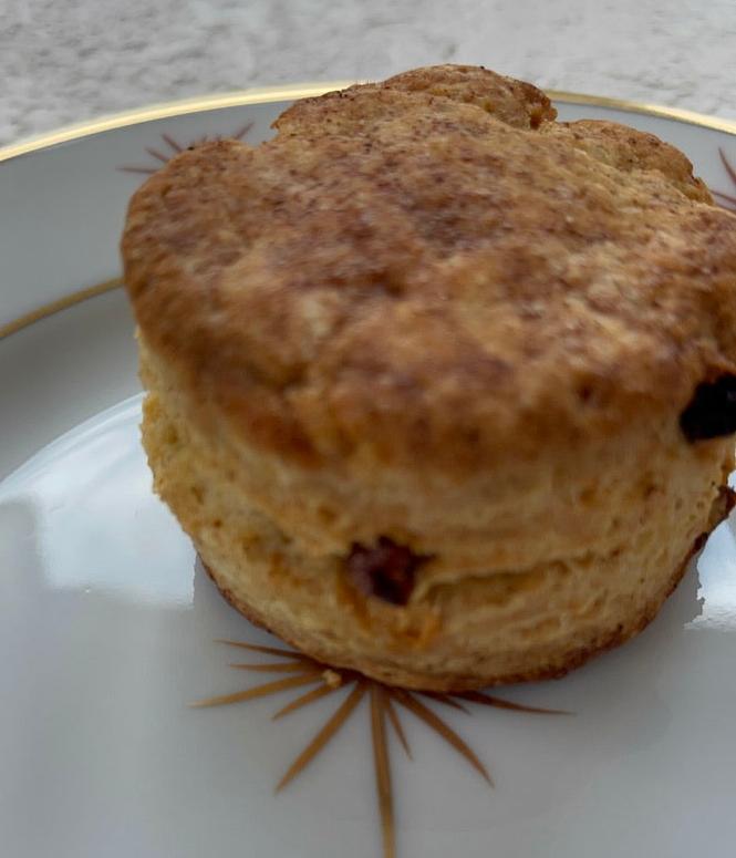 Cinnamon Raisin Scones